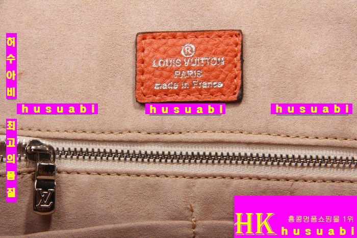 ���̺��� ��Ʈ�� ��ť��Ʈ ���ƾ��� M56004-1