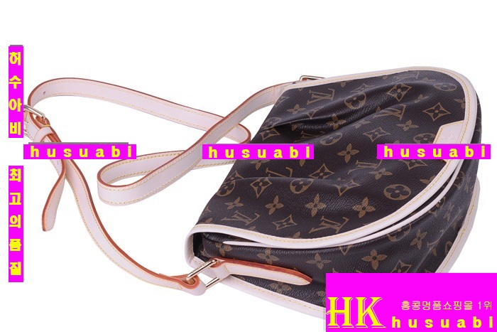 ���̺��� �޴Ҹ��� ũ�ν��� PM M40474