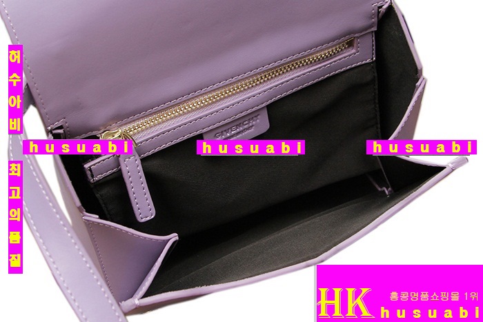 ����� ���ǵ��� �̴� GV5671-3