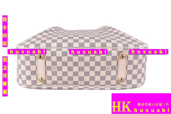 �Ż� ���̺��밡�� �ö�����GM M41111