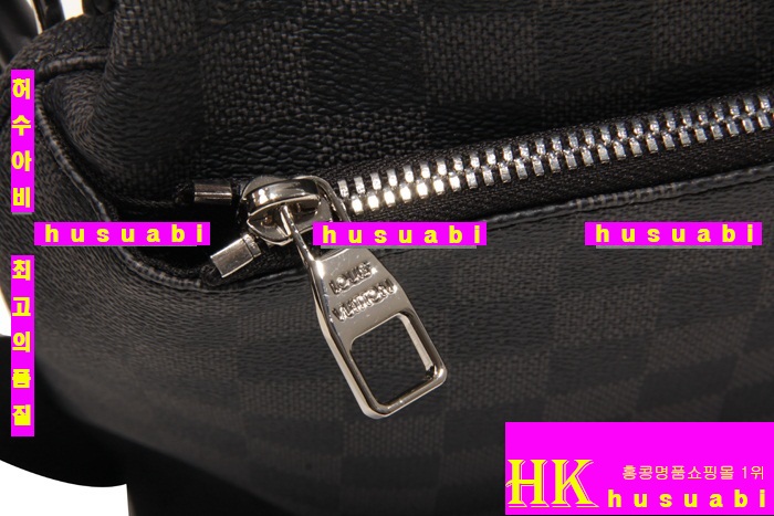 ���̺��� ���� ũ�ν��� M41197-3