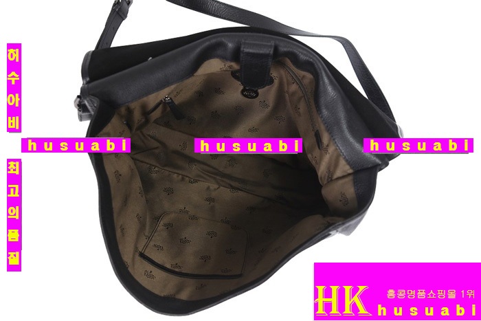 �ֹ��� ���� ���� ũ�ν��� �Ż� MU1568-3