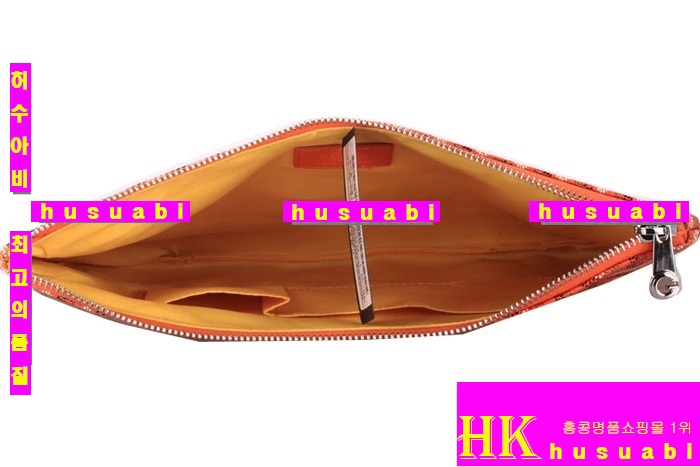 ���ߵ� Ŭ��ġ�� �Ż� GY9974