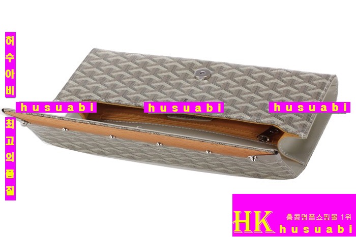 ���ߵ� Ŭ��ġ�� �Ż� GY9952-4