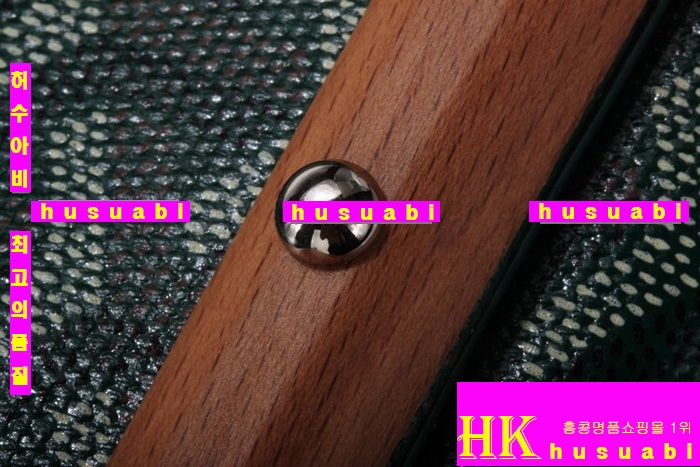 ���ߵ� Ŭ��ġ�� �Ż� GY9952-6