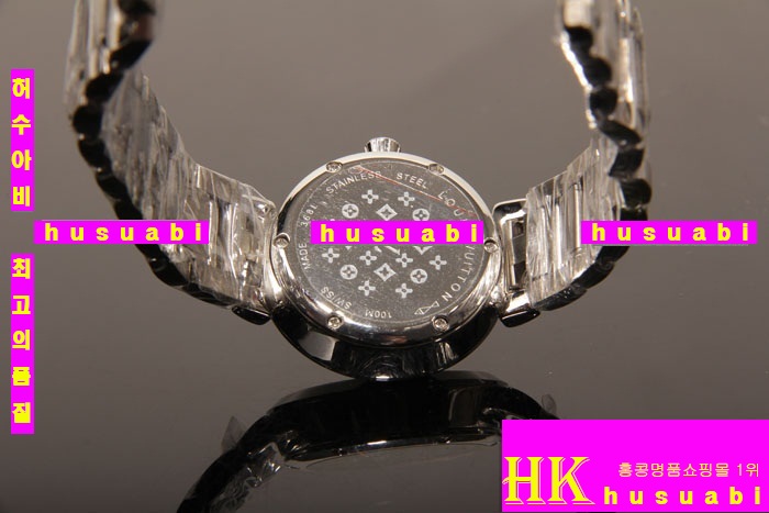 ���̺���  �ð� �Ż� L39V7670