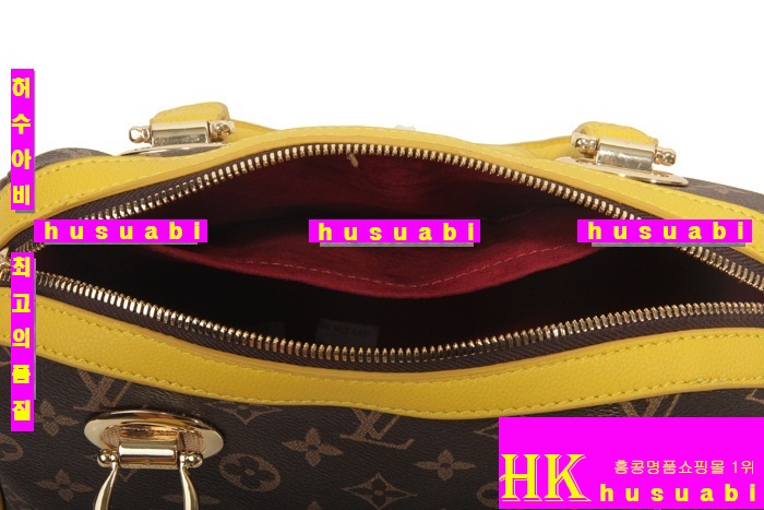 2015�Ż� ���̺��� ũ�ν��� M40331-3