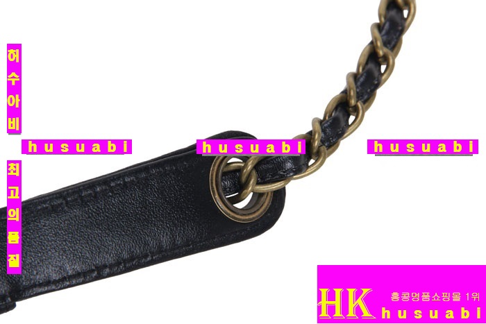 ���� ���� �̴� Ŭ��ġ�� ����Ų ���� CH67750-1