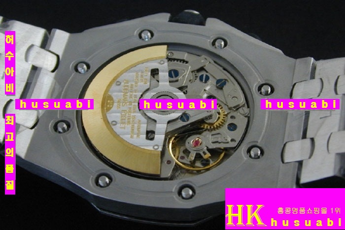 AUDEMARS PIGUET - �ð� OFFSHRE ULTIMATE WHITE