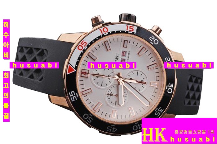 ���̴������� �����ð� Replica IWC Schaffhausen Black Rubber Gold Plated Japanese Quartz Movement 44 x 51 mm. YC010-22