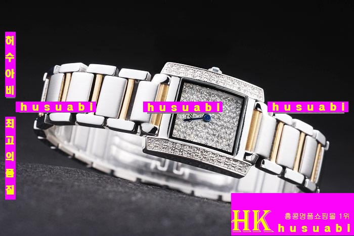 ��쿡 ���ڽð�.Replica Cartier Tank Francaise Japanese Quartz MOVEMENT Stones Steel-Gold Women.117-057