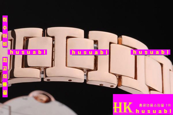 ��쿡 ���ڽð�.Replica Cartier Japanese Quartz MOVEMENT Plated gold men.117-047