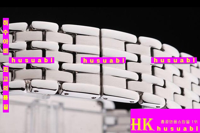 �����ʸ� ���ڽð�.Replica Cartier Japanese Quartz MOVEMENT 440 stainless steel Case bezel men.117-035