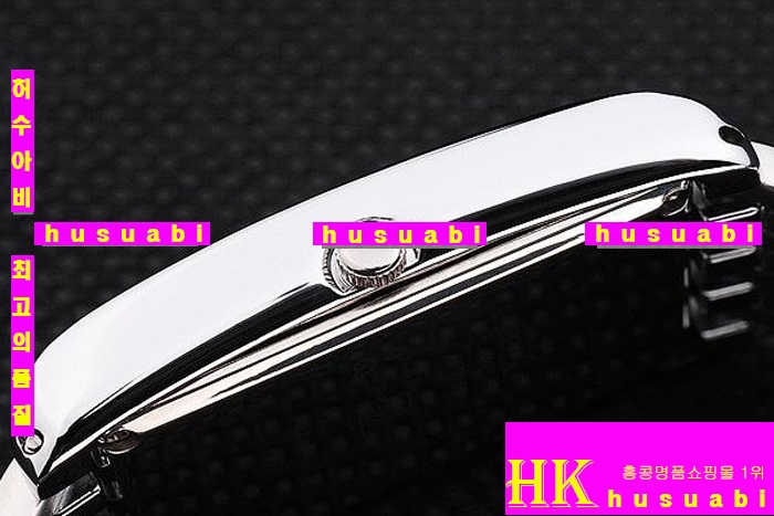 �����ʸ� ���ڽð�.Replica Cartier Japanese Quartz MOVEMENT 440 stainless steel Case bezel men.117-035