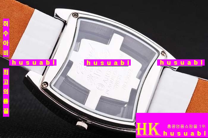 ���ĵ� ���ڽð� Replica Chopard Japanese Quartz MOVEMENT Polished Case White Bracelet Women. sa-21