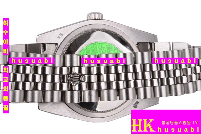 �η��� ���ڸ�ǰ�ð� Replica Rolex Datejust Automatic Movement White and Black Dial Men-A1386