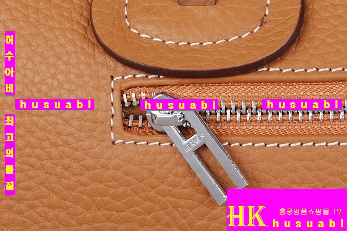 �����޽� �̸��� �α� ��ǰ�� HE0322-6