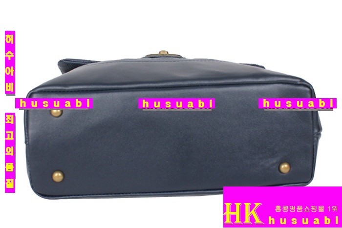 ���� ���� �Ż� ���ڸ�ǰ ũ�ν��� ��õ CH01668-2