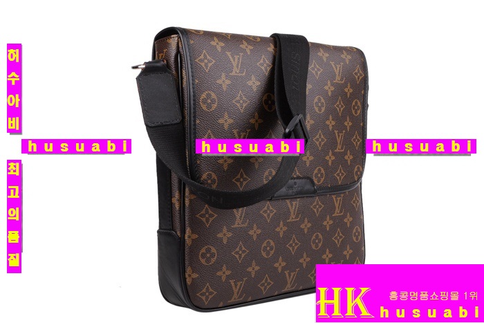 ���̺��� ũ�ν��鸶ī�縣 ���̽� M56715-12