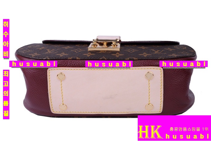 ���̺��� �Ż� ũ�ν����� ���� M40581