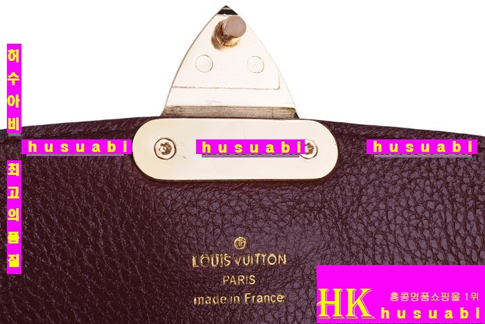 ���̺��� �Ż� ũ�ν����� ���� M40581