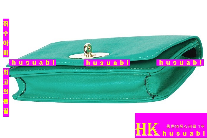 �ֹ��� �̴� ũ�ν��� 8406 