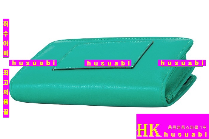 �ֹ��� �̴� ũ�ν��� 8406 