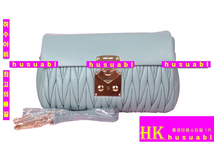 �̿�̿� ���׽�� ũ�ν��� MUG81237-2