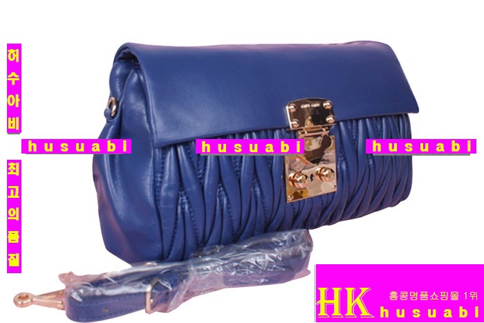 �̿�̿� ���׽�� ũ�ν��� MUG81237-5