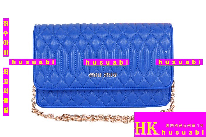 �̿�̿� ���׽�� ũ�ν��� MUG68823-4