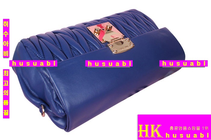 �̿�̿� ���׽�� ũ�ν��� MUG81237-5