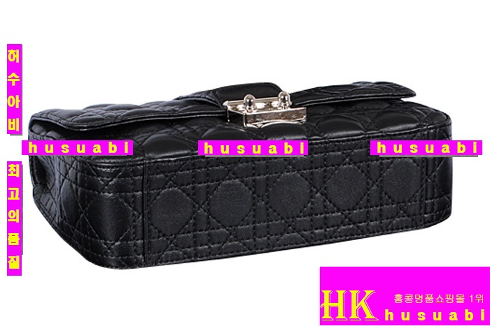 ��� ���� ��ǰ ũ�ν��� �Ż� DI44512-1