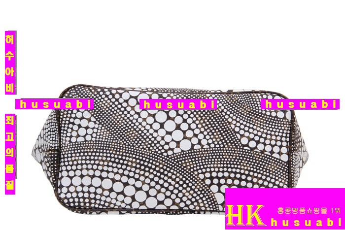 ���̺��� ���縶 �߿��� �׹�Ǯ M40684