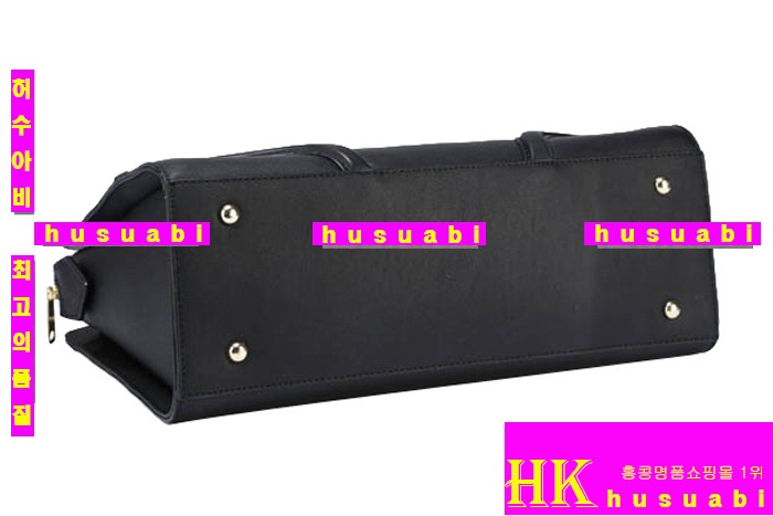 ������ ���� ���ڸ�ǰ ũ�ν��� ��õ CH3215-1