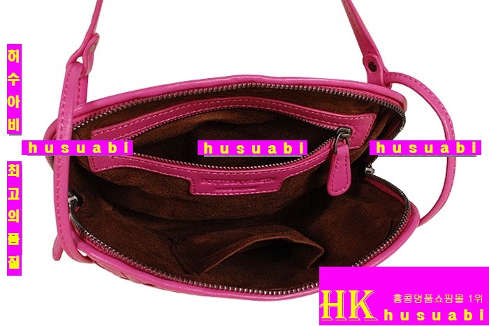 ���װ�����Ÿ ũ�ν��� BV8309-4