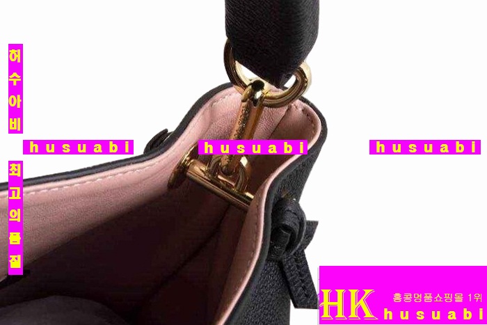 ���̺��� �Ż� ������ ȣ���� M50326 