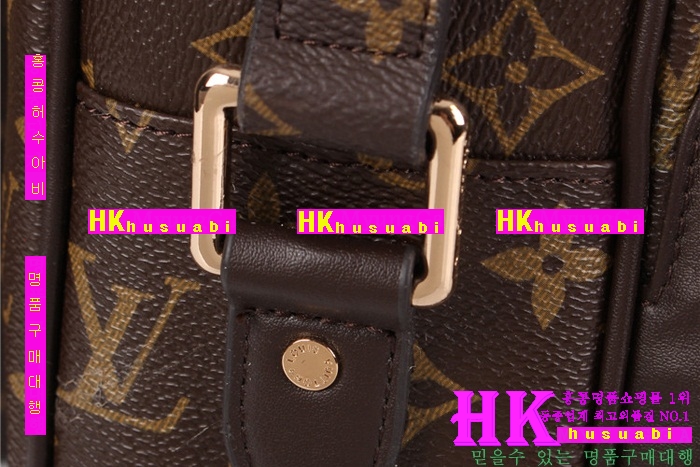 2016�Ż� ���̺��� ũ�ν��� M95707-2