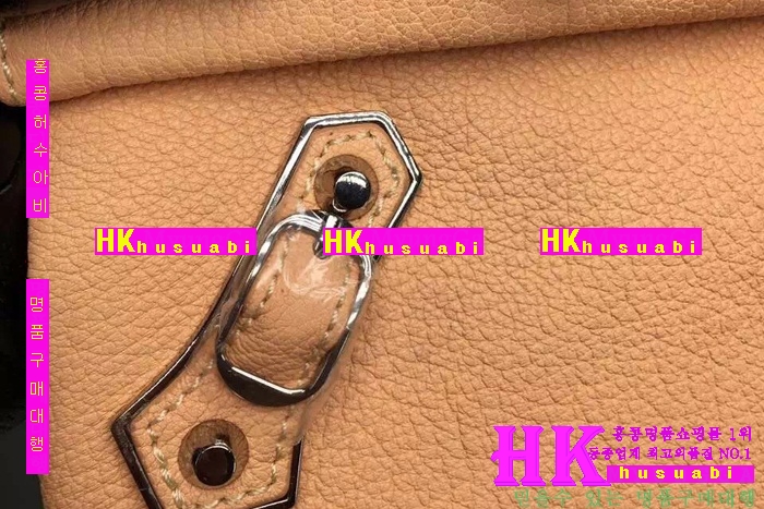 �߷��þư� Ŭ��ġ 084357-2