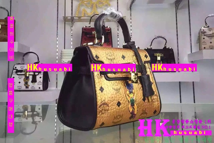 ������ (MCM) ��Ʈ/����� 2016�Ż� MCM-66599-13