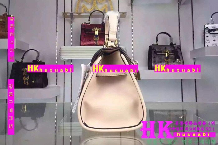 ������ (MCM) ��Ʈ/����� 2016�Ż� MCM-66599-9