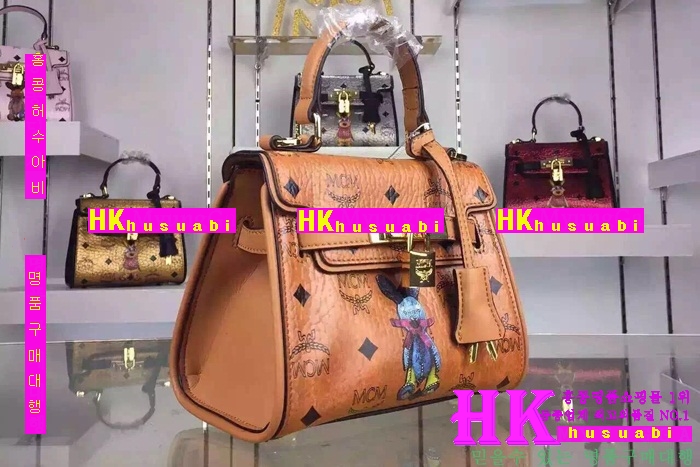 ������ (MCM) ��Ʈ/����� 2016�Ż� MCM-66599-6