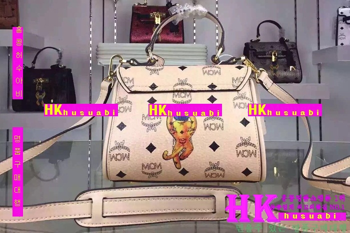 ������ (MCM) ��Ʈ/����� 2016�Ż� MCM-66599-9