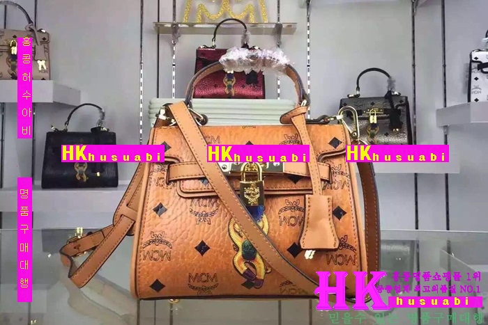 ������ (MCM) ��Ʈ/����� 2016�Ż� MCM-66599-15