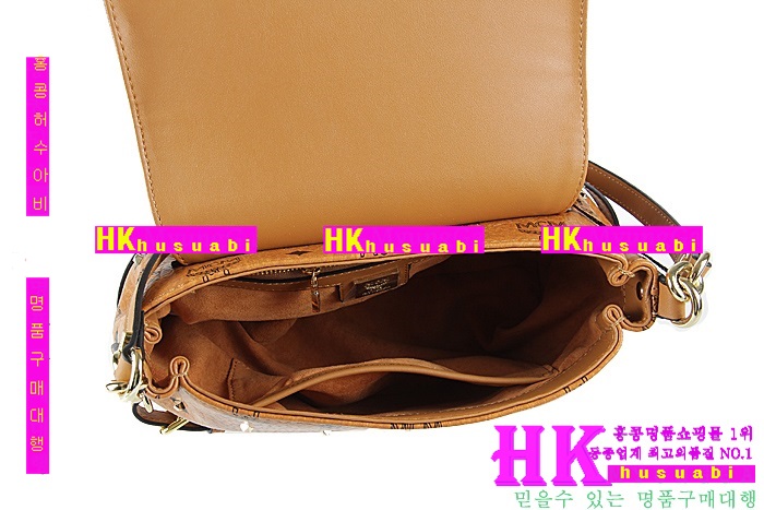 ������ (MCM) ũ�ν��� ���� 2016�Ż� MCM-66597-1