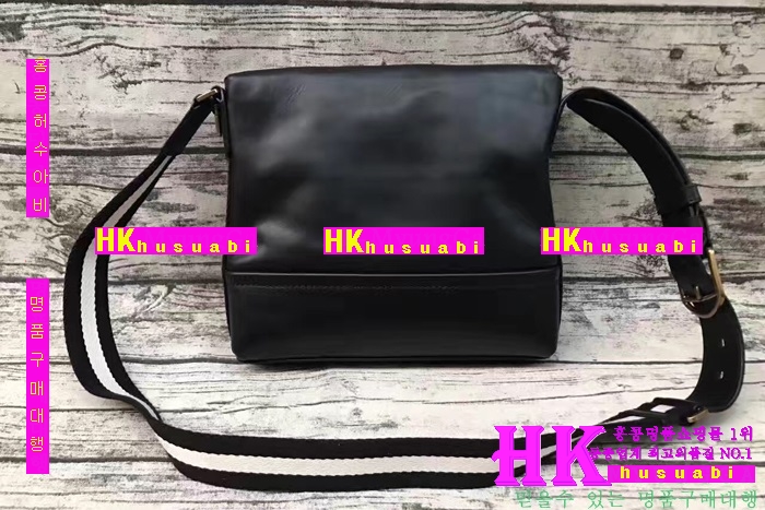 �ڹ̷��ޡ�NEW �߸� �Ż� ������ ũ�ν��� BY170323-32