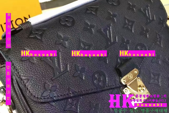 NEW ���̺��� �Ż� �������� ����Ʈ��Ƽ�� ������ ũ�ν��� LV170323-35