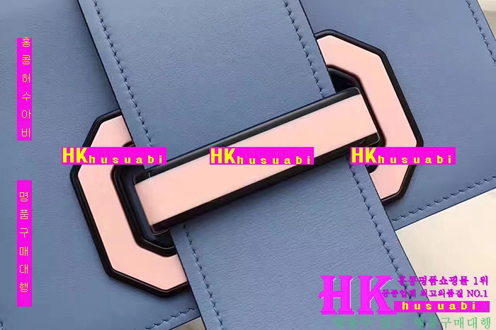 �ڹ̷��ޡ�NEW ����� �Ż� ������ ũ�ν��� PA170405-22