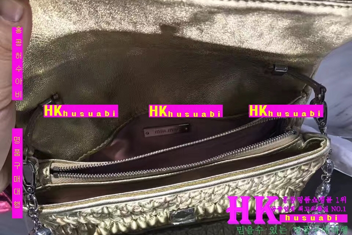 NEW �̿�̿� �Ż� ������ ũ�ν��� MIU170413-45