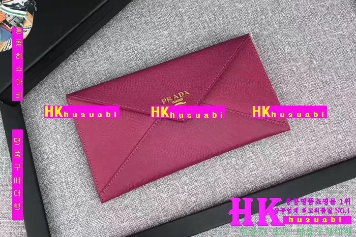 NEW ����� �Ż� �α� ���� ���ǾƳ� Ŭ��ġ��  PA170429-62