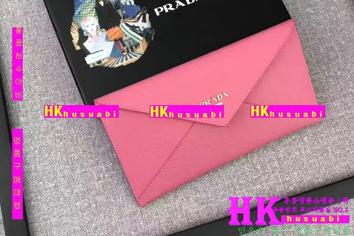 NEW ����� �Ż� �α� ���� ���ǾƳ� Ŭ��ġ��  PA170429-61